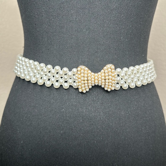 Women's Elastic Golden Pearl Bow Belt - Picture 3 of 7